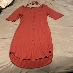 This brand is called love culture, Burgundy, size M